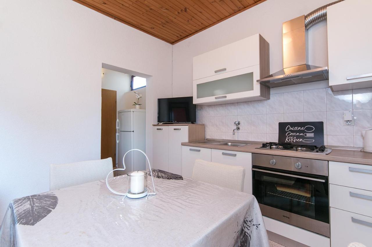 Apartment Zivogosce - Blato 1057D 외부 사진