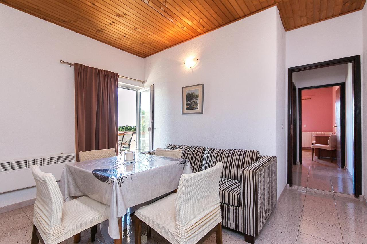 Apartment Zivogosce - Blato 1057D 외부 사진